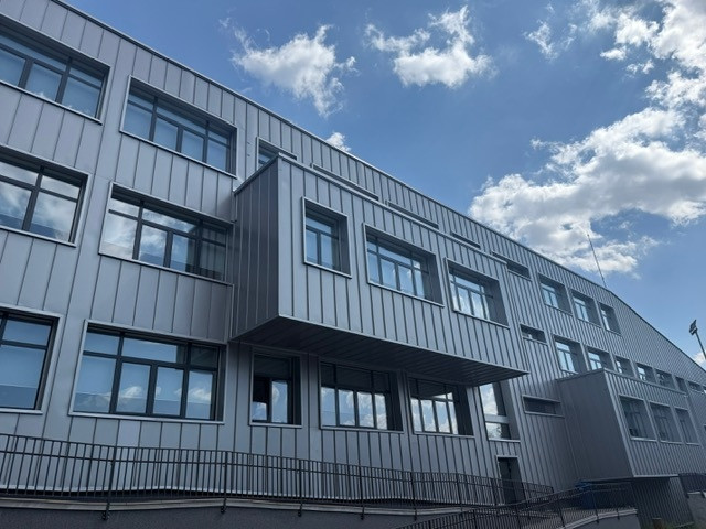Значај позитивне атмосфере и високог нивоа безбедности у стварању квалитетније школе и система за безбедније школско окружење